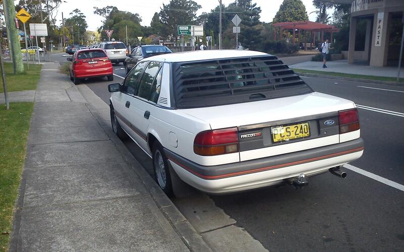 Rear window louvres Rear window louvres