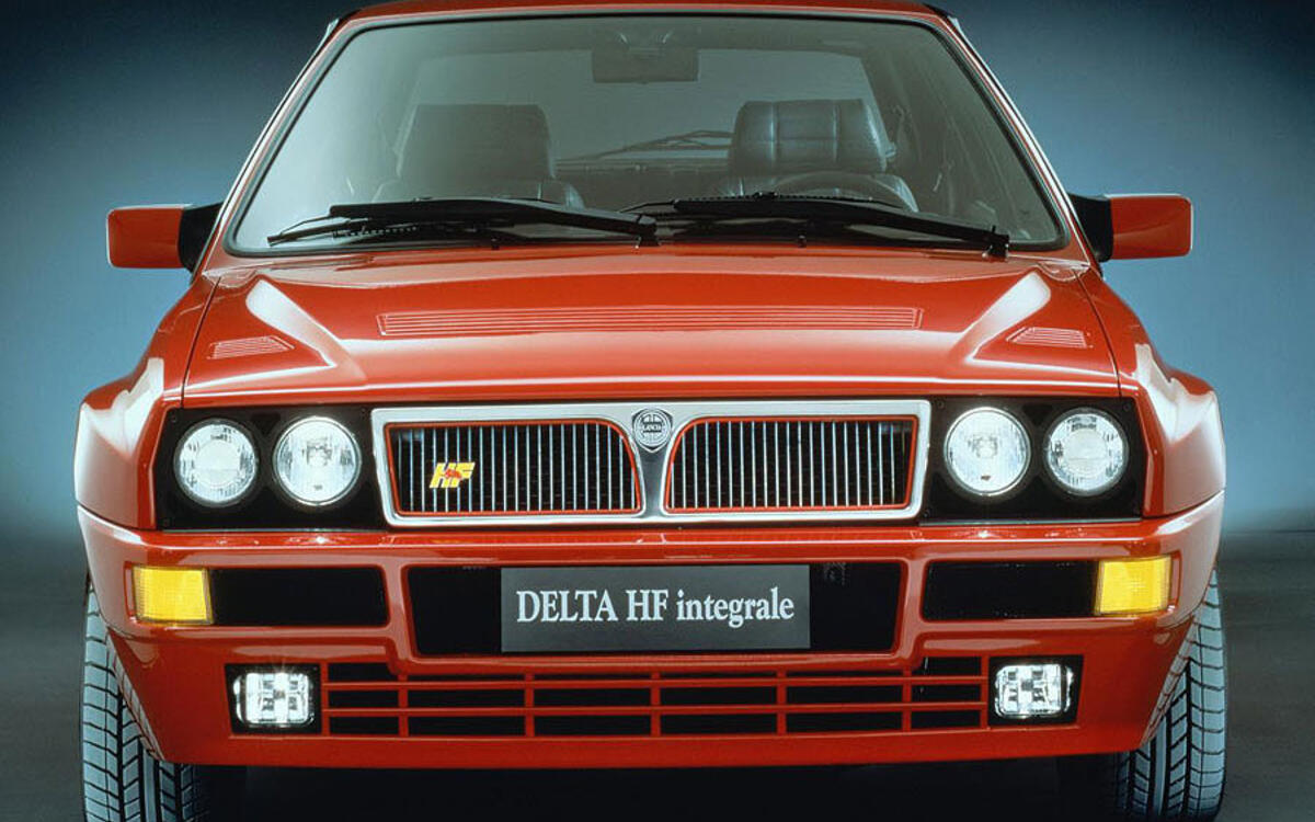 Lancia Integrale (1987) Lancia Integrale (1987)