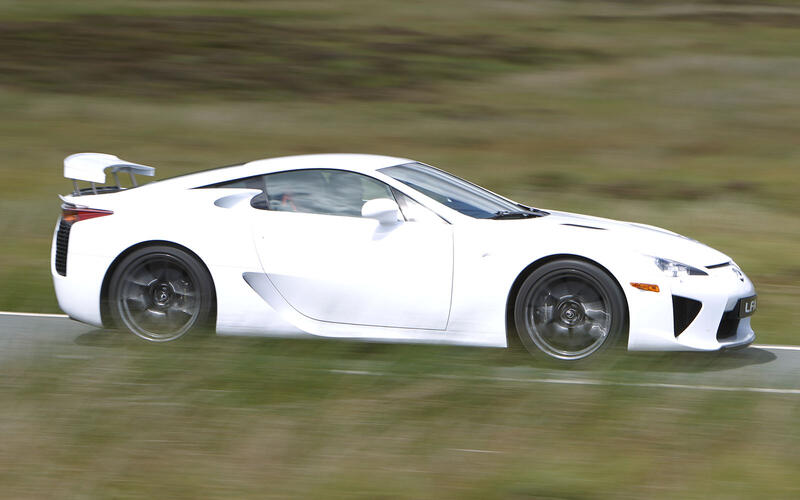 Lexus LFA (£650,000-£900,000) Lexus LFA (£650,000-£900,000)