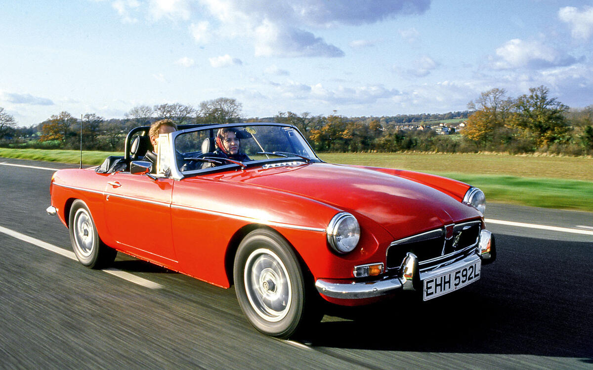 MGB ROADSTER 1962-1980 - £5000-£30,000 MGB ROADSTER 1962-1980 - £5000-£30,000