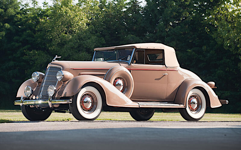 Oldsmobile Eight (1932)