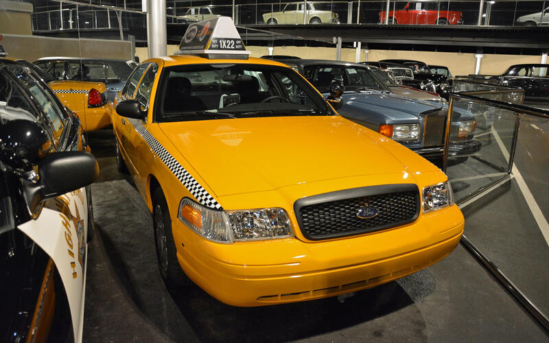 Ford Crown Victoria