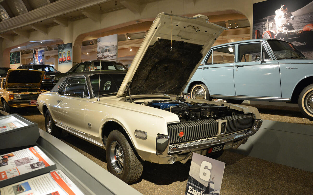 Mercury Cougar (1968) Mercury Cougar (1968)