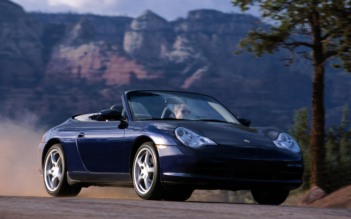 Porsche 911 (996-series, 1997-2005) Porsche 911 (996-series, 1997-2005)