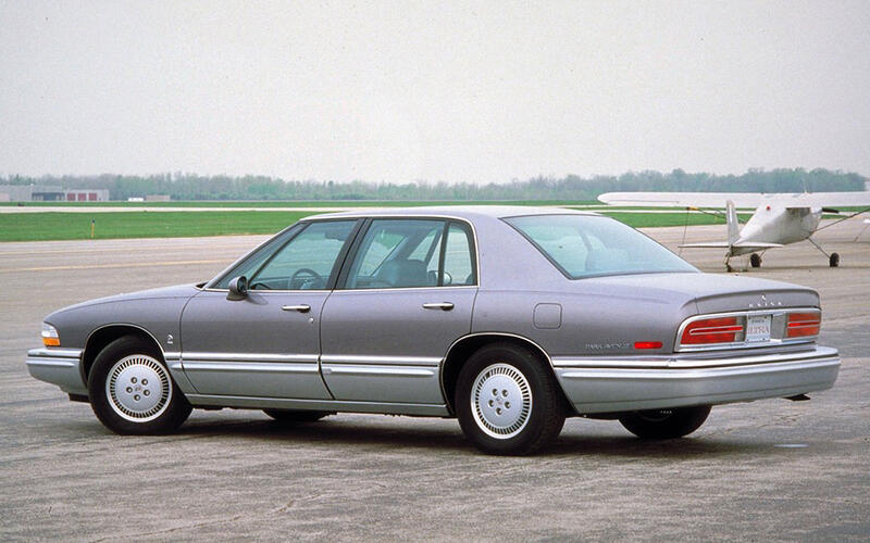 Buick Park Avenue (1992) Buick Park Avenue (1992)