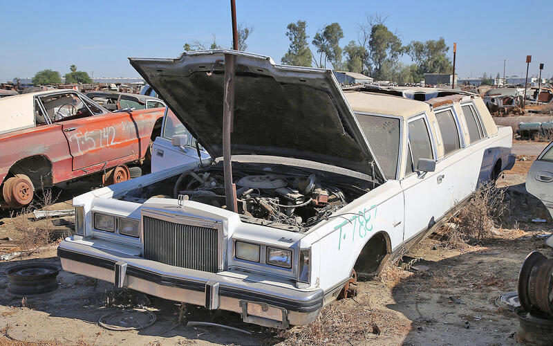 LINCOLN TOWNCAR - 1982 LINCOLN TOWNCAR - 1982
