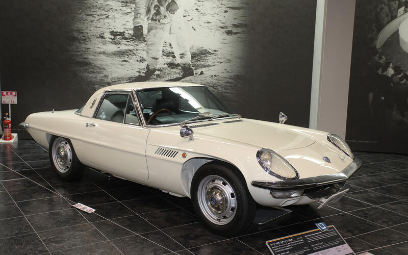 Mazda Cosmo (1969)