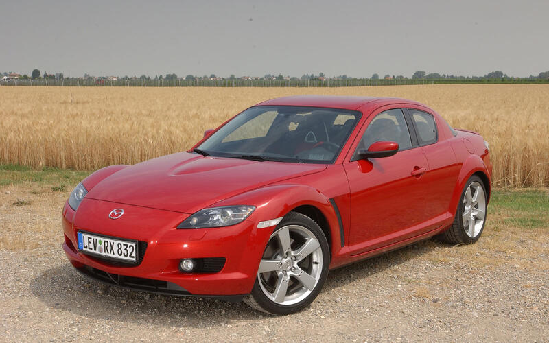 Mazda RX-8 (£500-£12,000) Mazda RX-8 (£500-£12,000)
