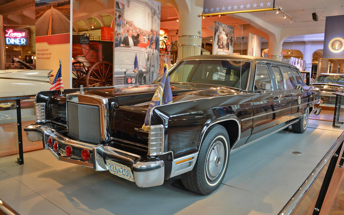 Lincoln presidential limousine (1972) Lincoln presidential limousine (1972)