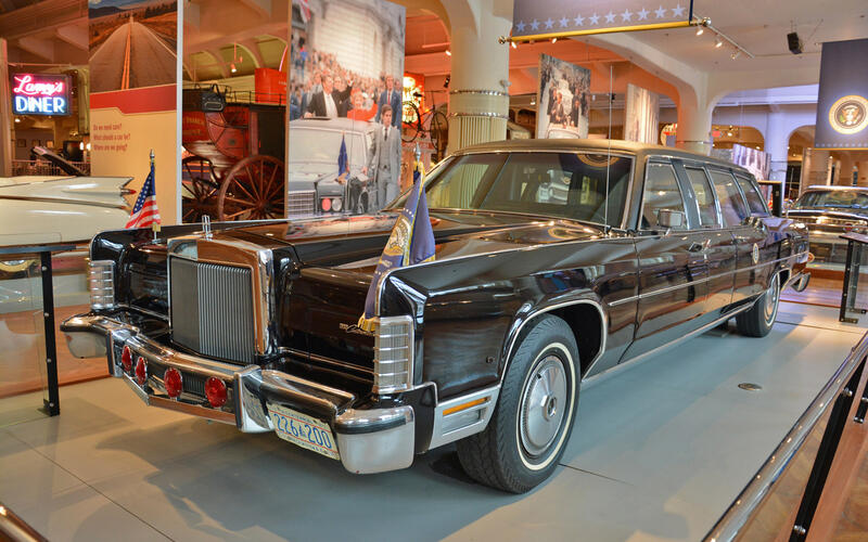 Lincoln presidential limousine (1972) Lincoln presidential limousine (1972)