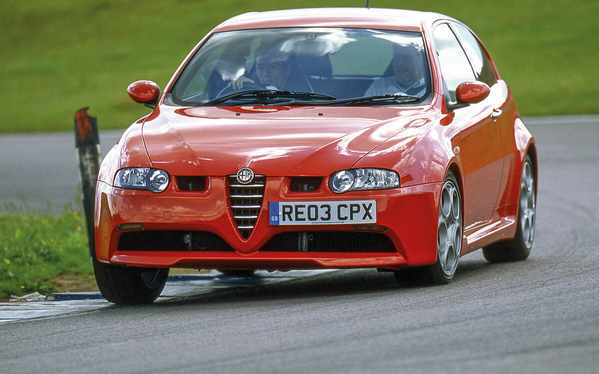 30: ALFA ROMEO 147 GTA (2000)