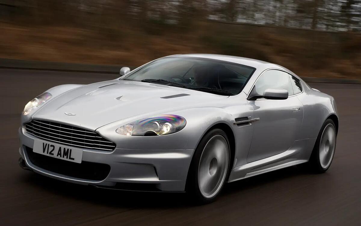 Aston Martin DBS Aston Martin DBS