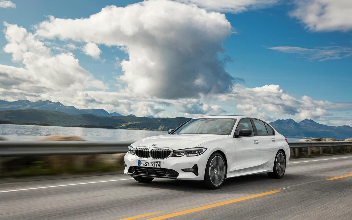 BMW 3 Series – Regensburg, Germany; Munich; Germany – 28,074 units sold in 2018 BMW 3 Series – Regensburg, Germany; Munich; Germany – 28,074 units sold in 2018