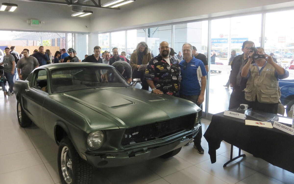 2. Junkyard Mustang is missing Bullitt (cont.) 2. Junkyard Mustang is missing Bullitt (cont.)