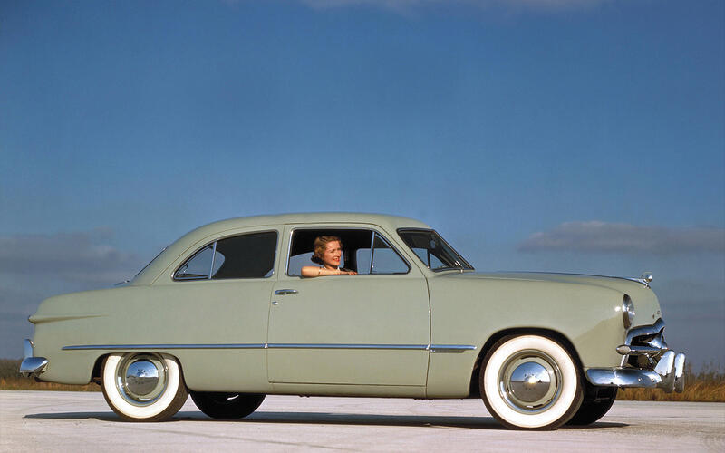 1949 Ford (1948) 1949 Ford (1948)