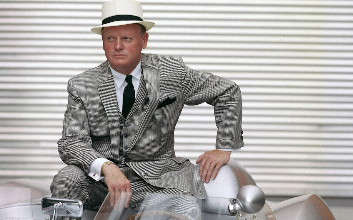 Bill Mitchell, Vice-President, Styling Section 1958-77