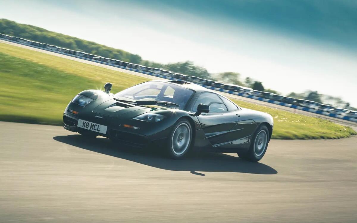 McLaren F1: 106 McLaren F1: 106
