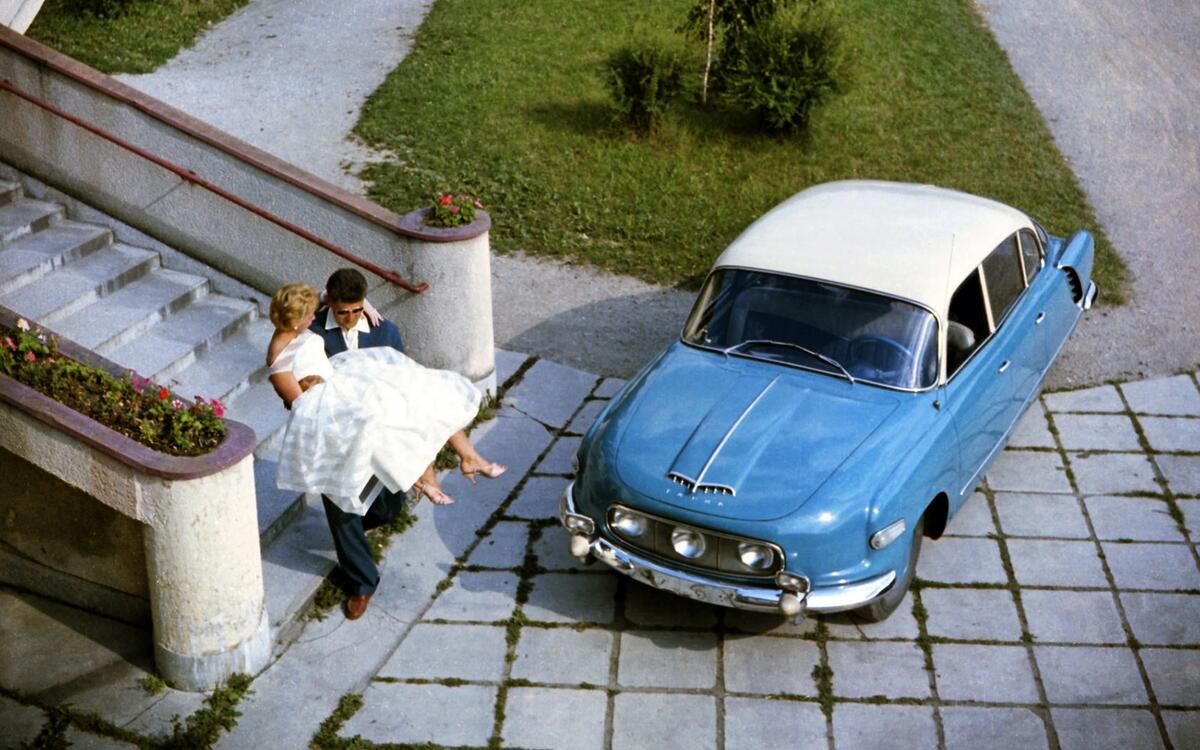 Tatra 603 (1956) Tatra 603 (1956)