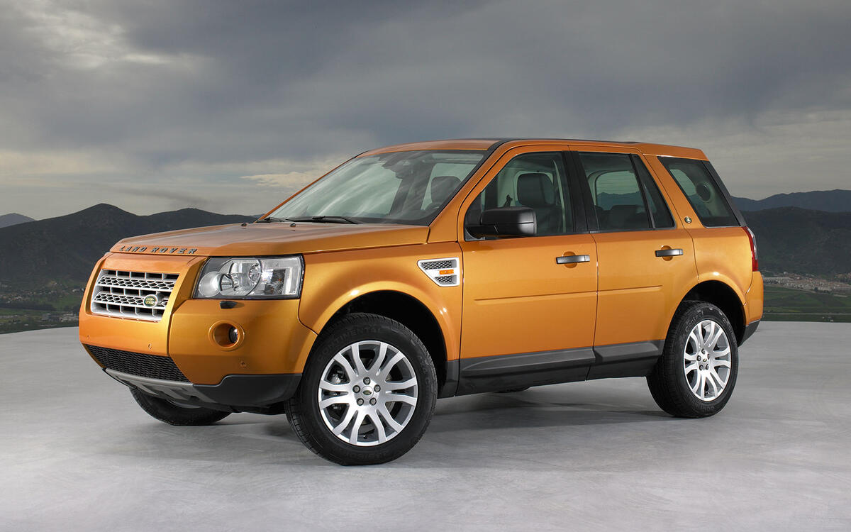 Land Rover Freelander 2 (2006) Land Rover Freelander 2 (2006)