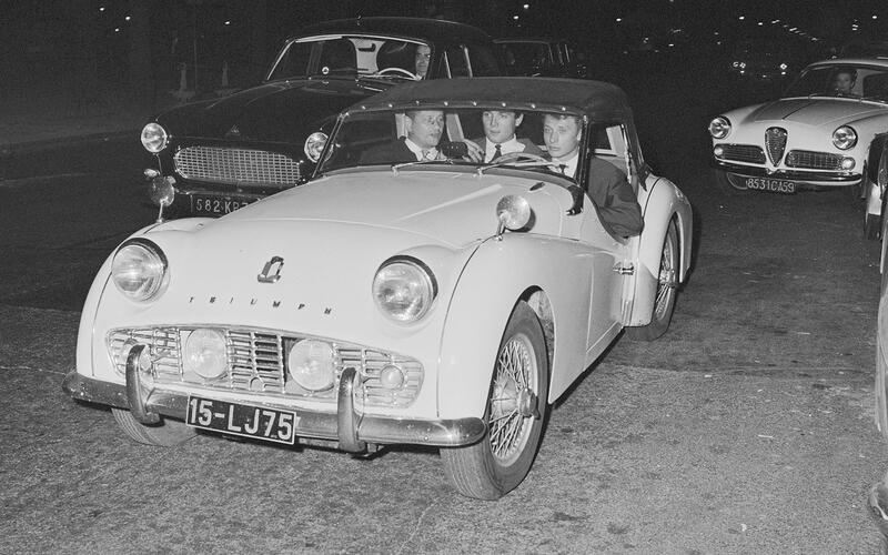 Johnny Hallyday – Triumph TR3