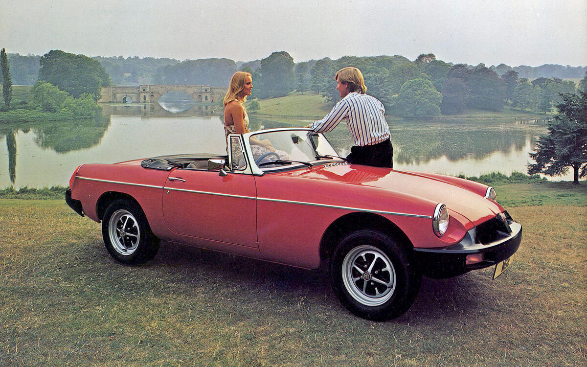 MGB rubber-bumper (1974)