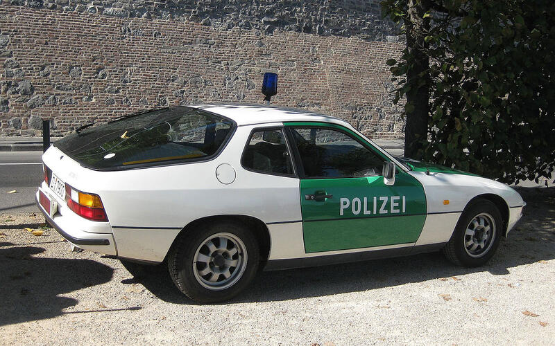 31: Porsche 924 (Germany) 31: Porsche 924 (Germany)