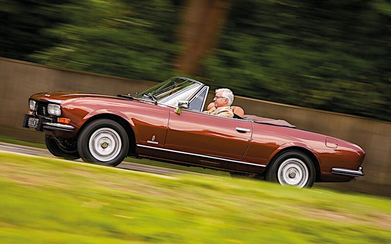 Peugeot 504 Coupe and Cabriolet