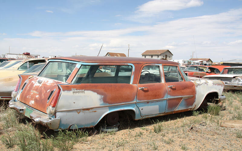 Plymouth Suburban 1957