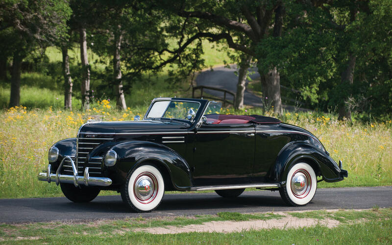 POWER CONVERTIBLE ROOF: Plymouth (1939) POWER CONVERTIBLE ROOF: Plymouth (1939)