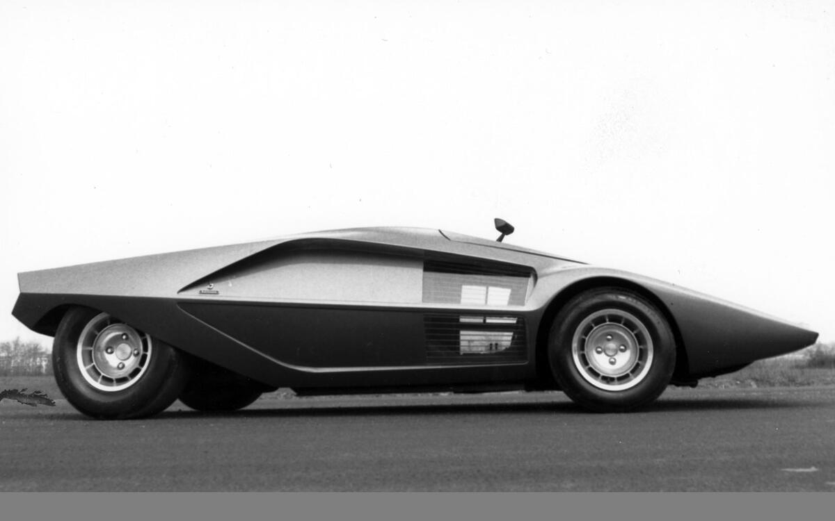Lancia Stratos Zero (1970) Lancia Stratos Zero (1970)
