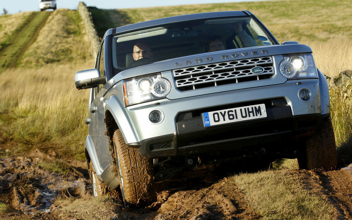 Land Rover Discovery 4 (2010) Land Rover Discovery 4 (2010)