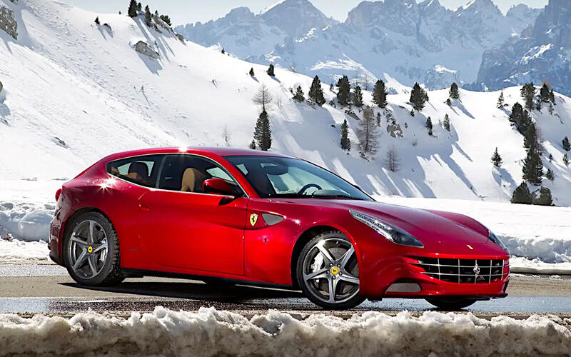 Ferrari FF (2011)