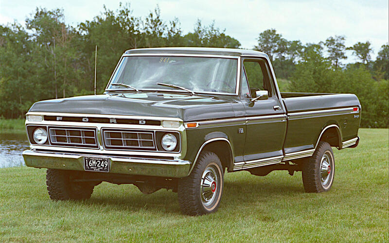Ford F-150 (1975) Ford F-150 (1975)