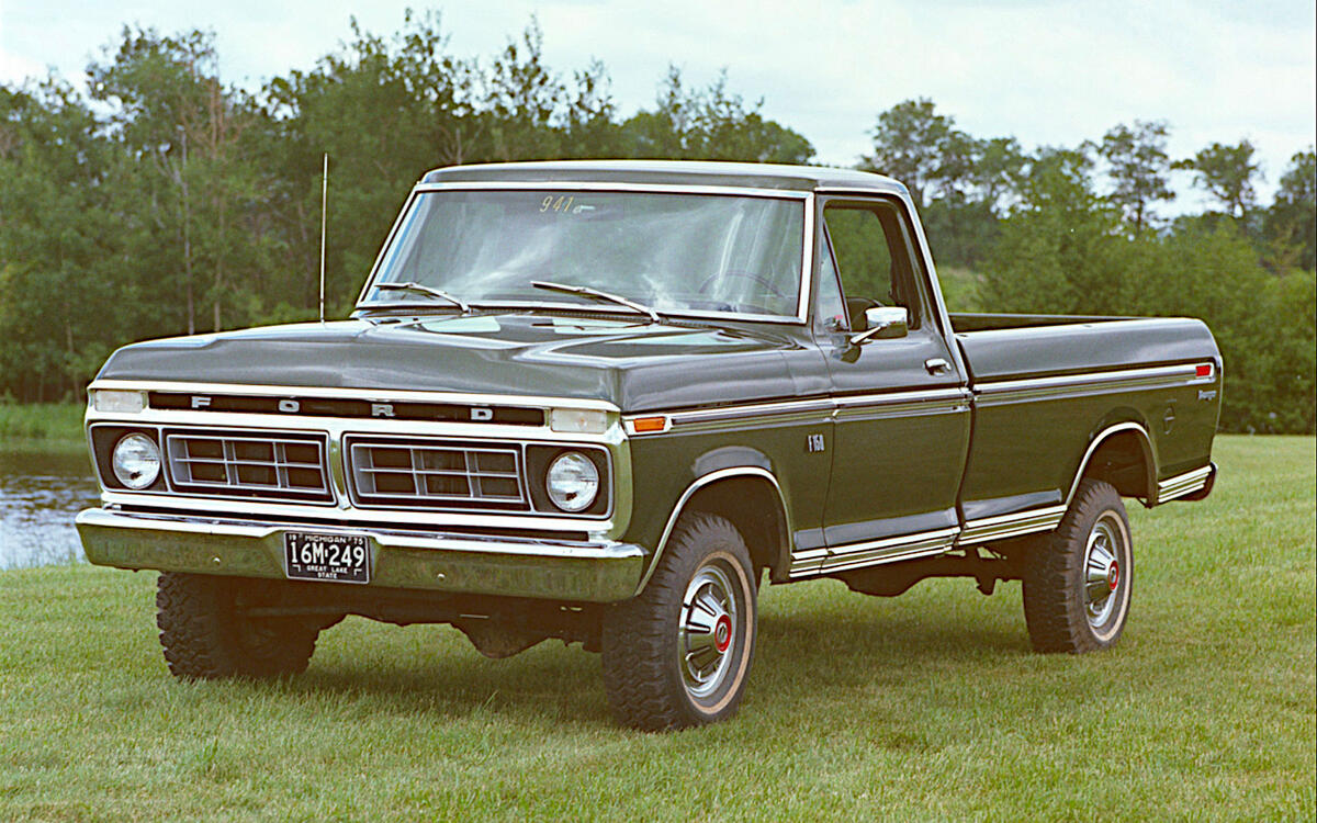 Ford F-150 (1975) Ford F-150 (1975)