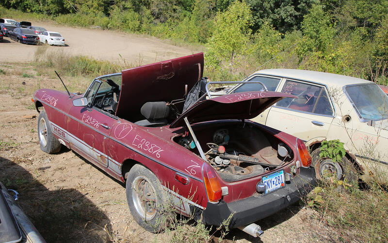 MG MGB - 1976 MG MGB - 1976