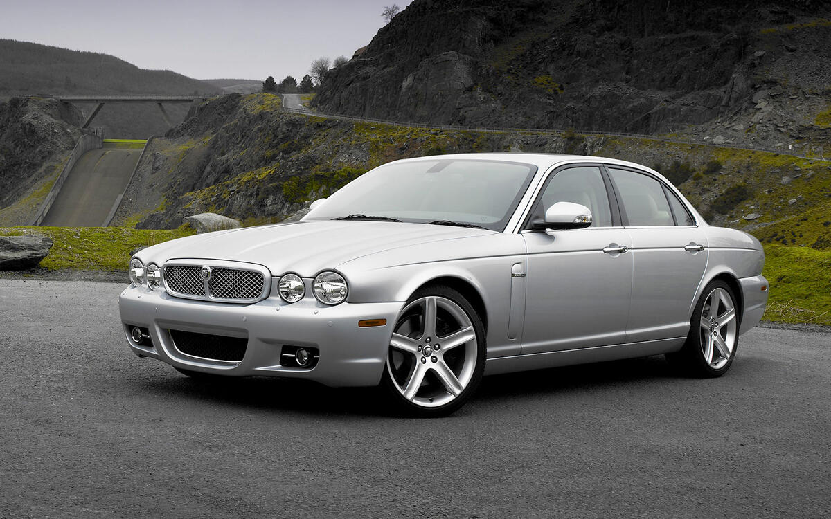 Jaguar XJ X358 (2007)