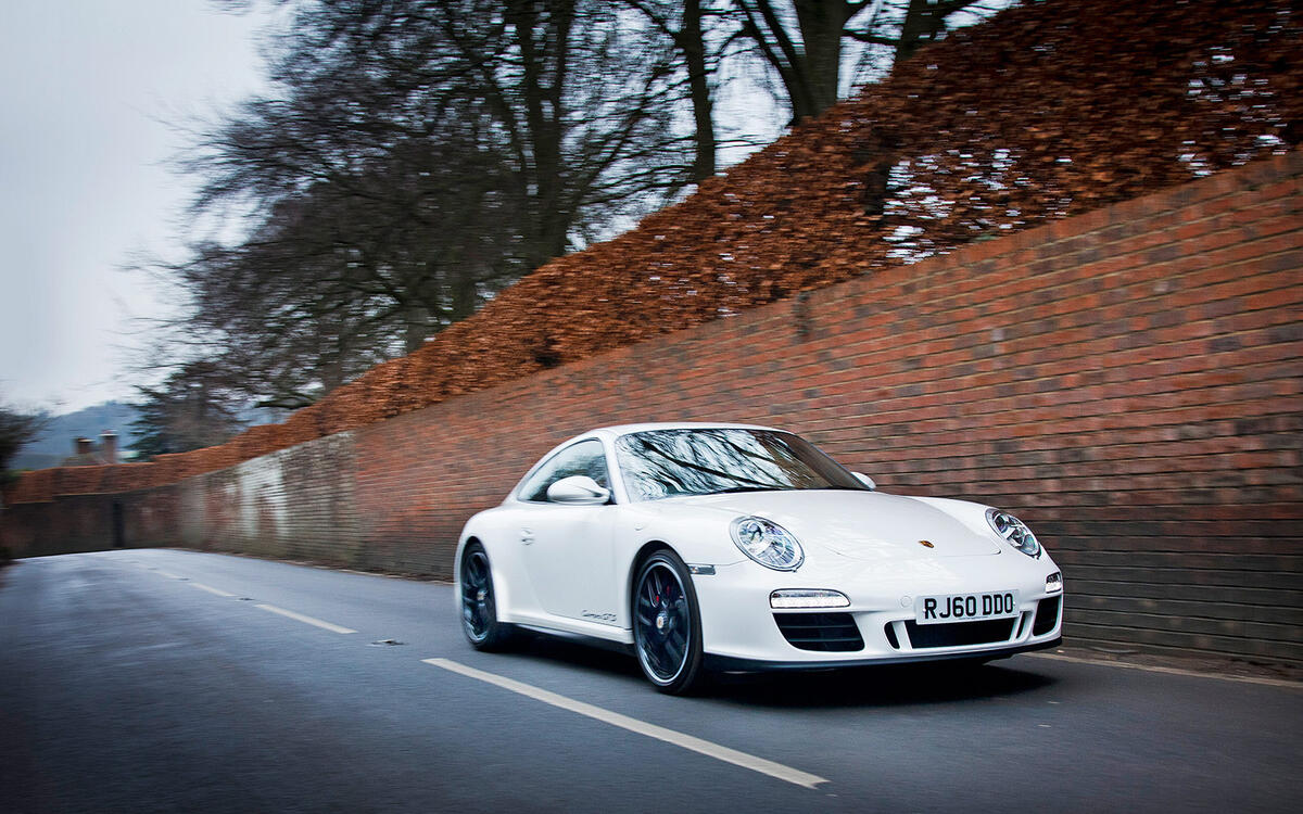 Porsche 911 Carrera GTS (997)  Porsche 911 Carrera GTS (997)