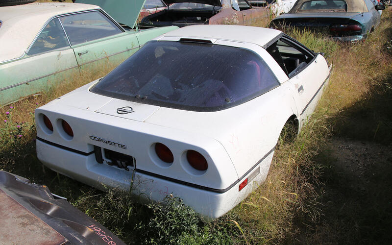 CHEVROLET CORVETTE - 1988