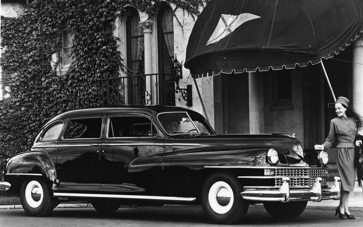 DISC BRAKES: Chrysler Crown Imperial (1948)