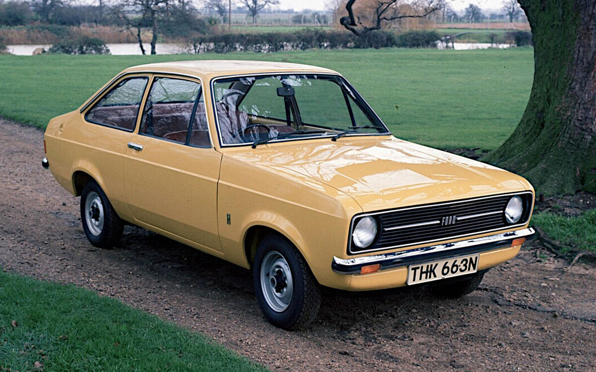 Ford Escort (1975) Ford Escort (1975)
