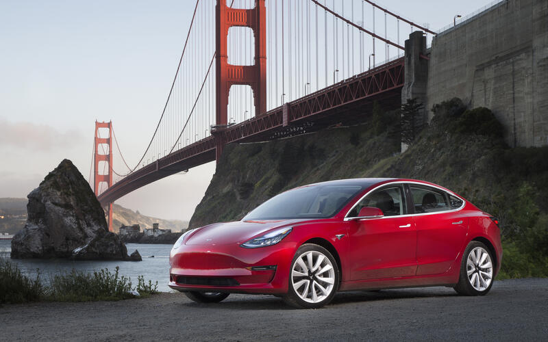 2017: Tesla Model 3 2017: Tesla Model 3