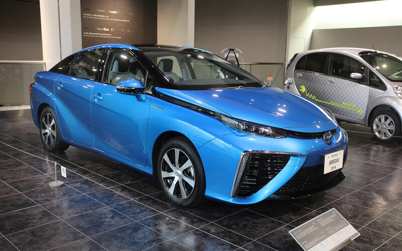 Toyota Mirai (2014)