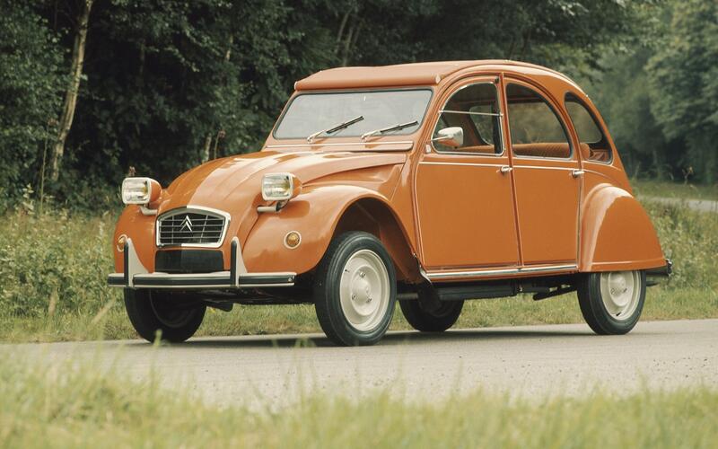 Citroen – 2CV, 1948-1990: 3.9 million Citroen – 2CV, 1948-1990: 3.9 million