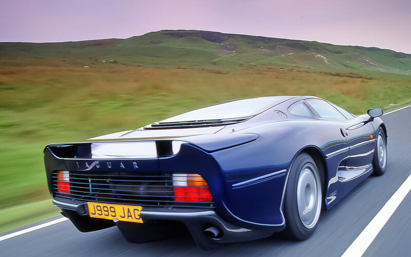 Jaguar XJ220 (1992)