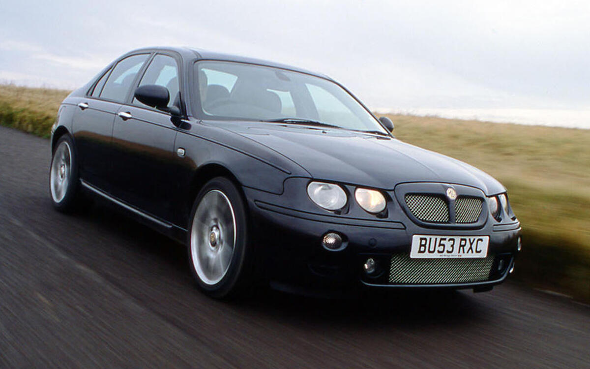 MG ZT 260 (£5000-£10,000) MG ZT 260 (£5000-£10,000)