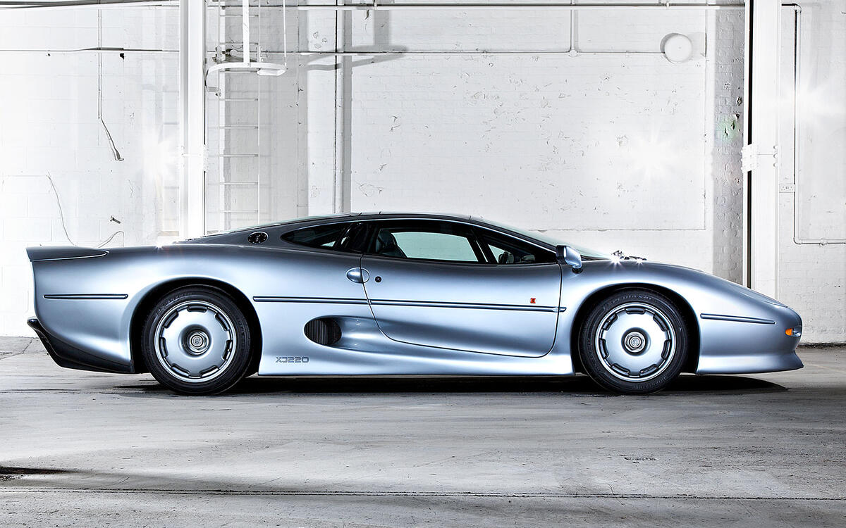 Jaguar XJ220 (1992)