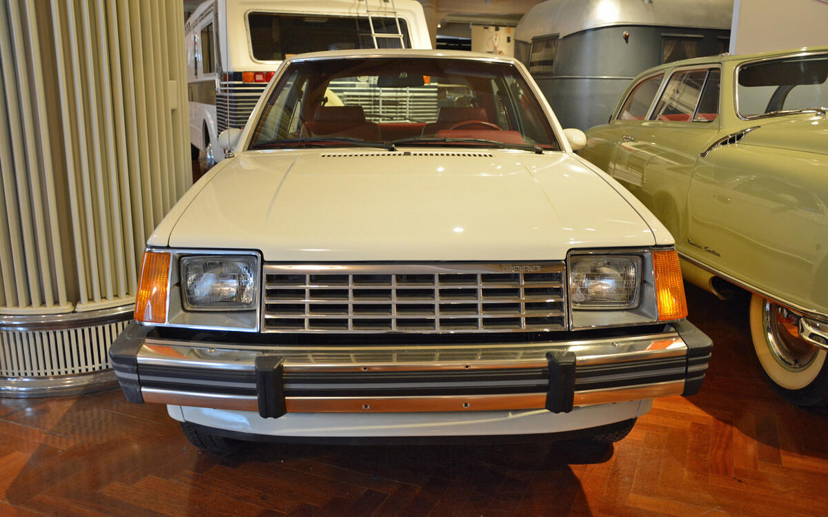 Ford Escort (1981) Ford Escort (1981)