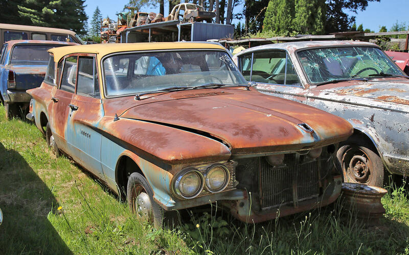 DODGE LANCER STATION WAGON - 1961 DODGE LANCER STATION WAGON - 1961