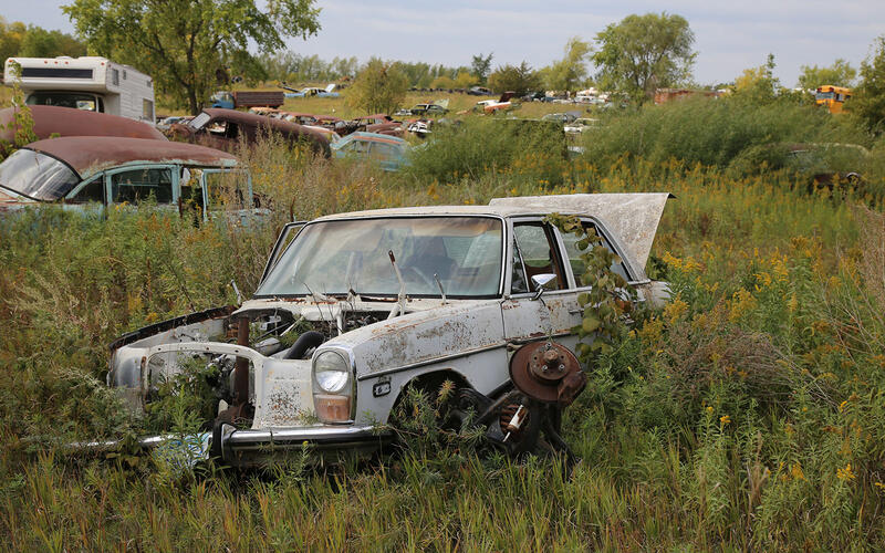 MERCEDES - 220D