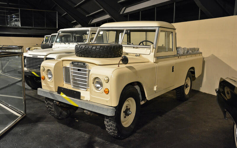 Land Rover Series III